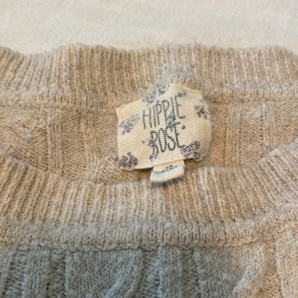 Sweater - Picture 3 of 3